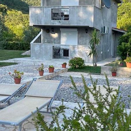 Studio Elena Tivat Exterior photo